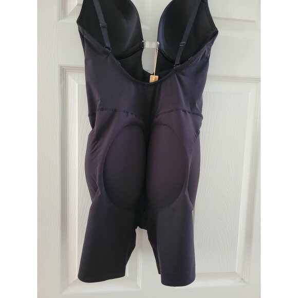 Shapellx AirSlim Womens Black Bodysuit Shapewear New size Medium booty boost - Picture 4 of 6